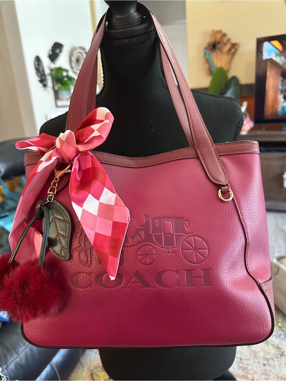 COACH Tote 27 Raspberry & Pink Leather